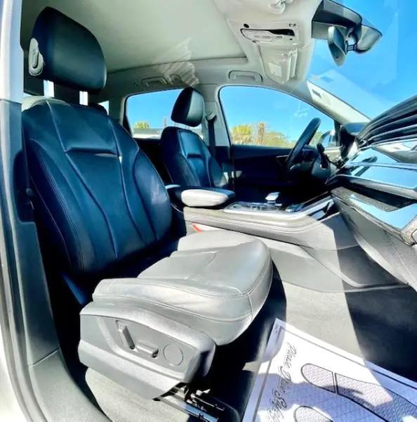 used 2023 Audi Q7 car, priced at $32,275