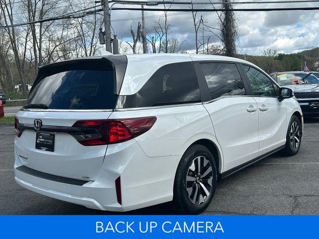 used 2025 Honda Odyssey car, priced at $35,998