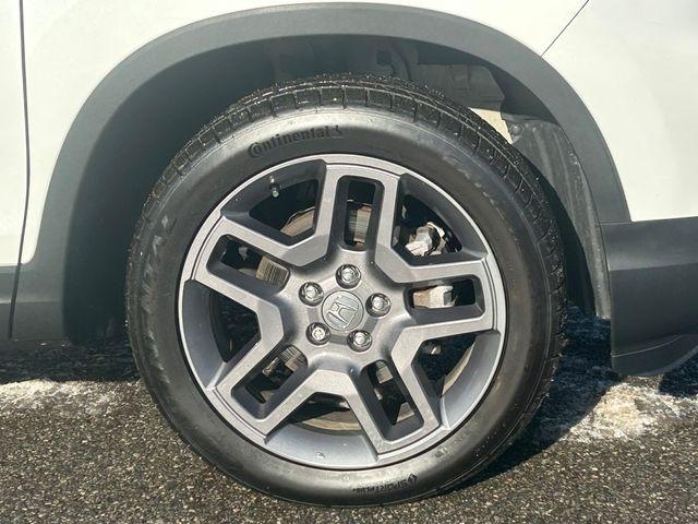 used 2022 Honda Passport car, priced at $29,298