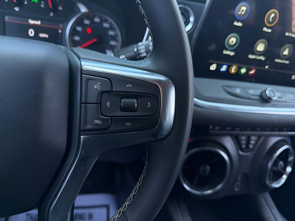 used 2024 Chevrolet Blazer car, priced at $30,335