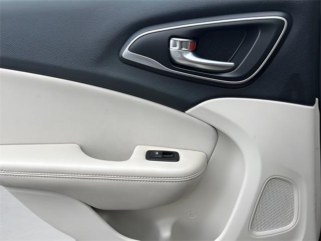 used 2015 Chrysler 200 car, priced at $6,745