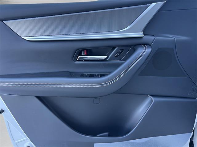 new 2026 Mazda CX-70 car, priced at $41,744