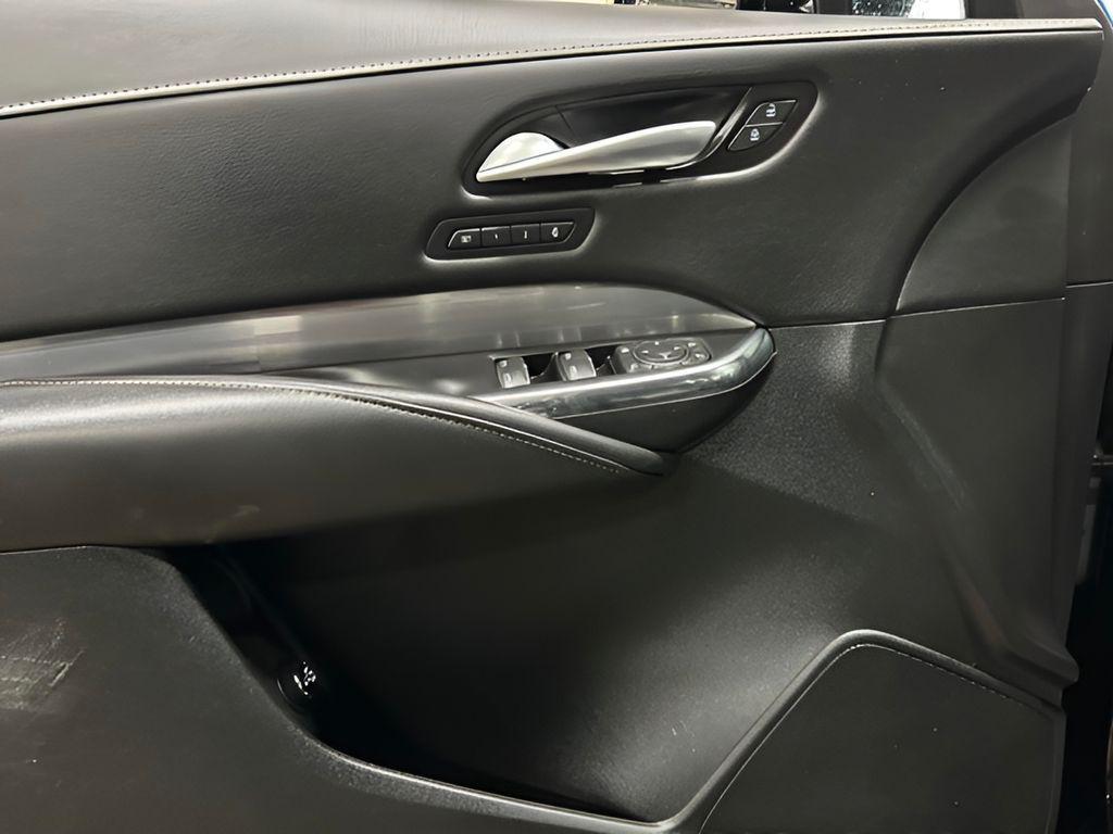 used 2024 Cadillac XT4 car, priced at $25,000