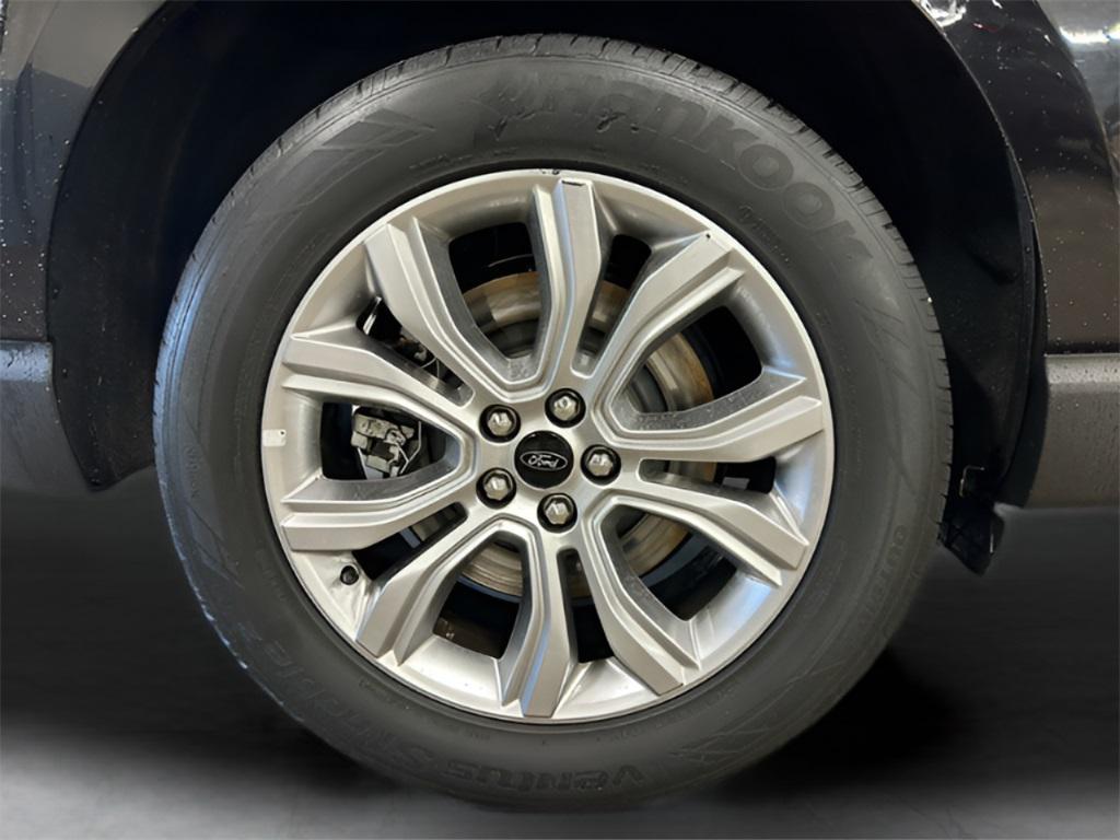 used 2024 Ford Edge car, priced at $24,878
