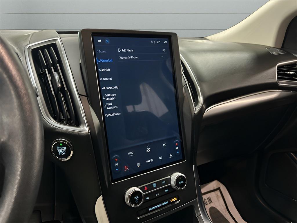 used 2024 Ford Edge car, priced at $24,878