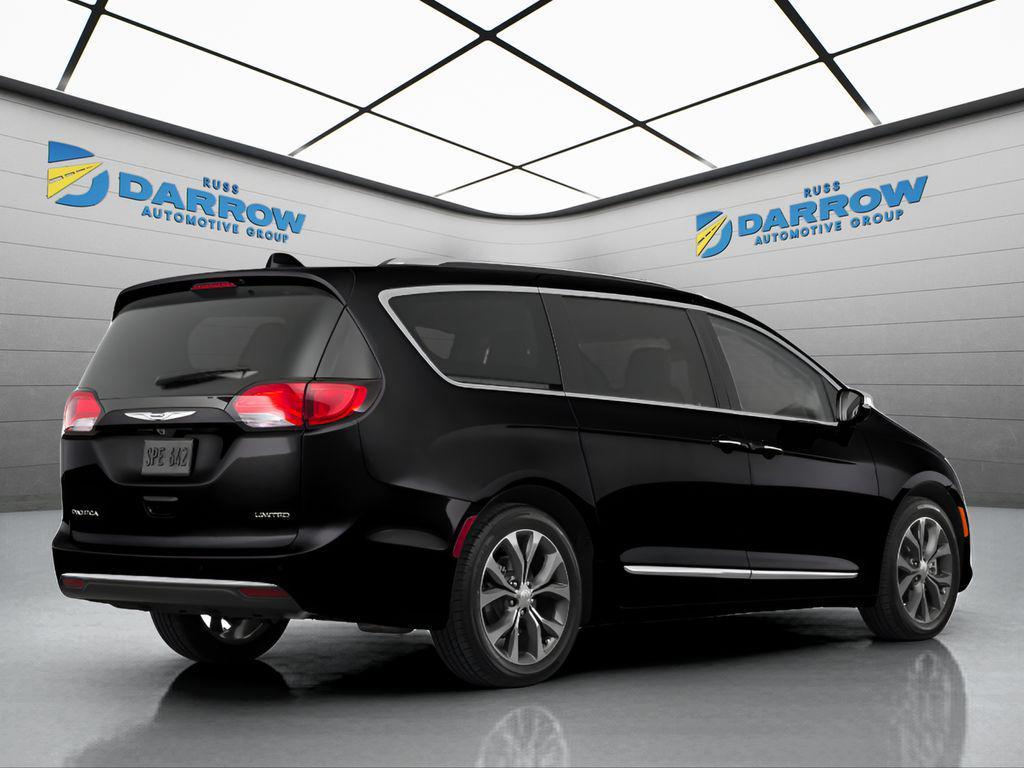 used 2020 Chrysler Pacifica car, priced at $18,222