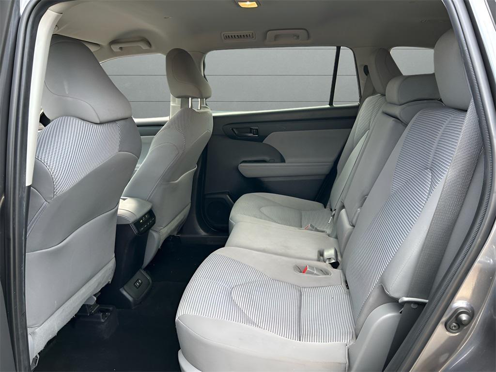 used 2021 Toyota Highlander car, priced at $26,138