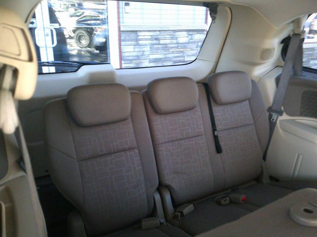 used 2009 Volkswagen Routan car, priced at $5,495