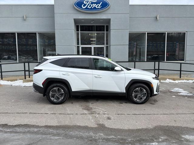 used 2025 Hyundai TUCSON Hybrid car, priced at $28,998
