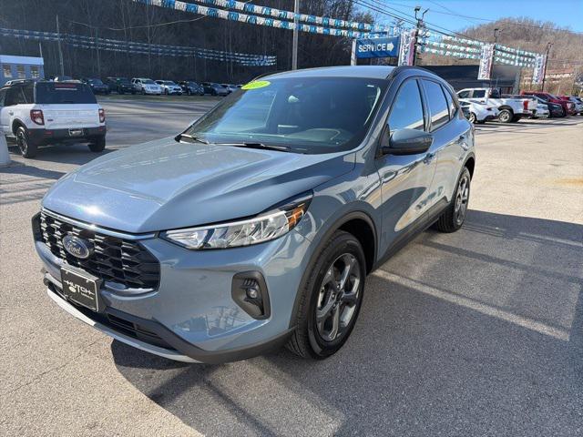 used 2025 Ford Escape car, priced at $25,998