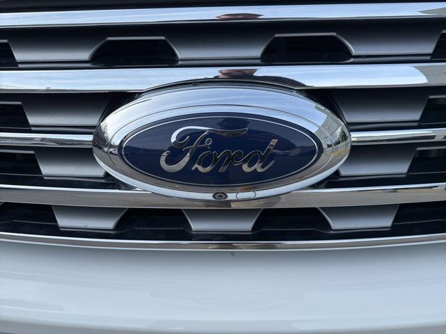 used 2021 Ford Expedition car, priced at $41,998