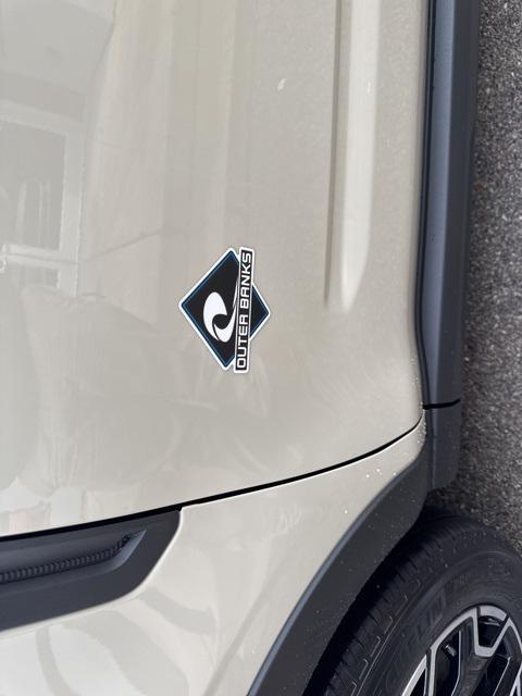 new 2025 Ford Bronco Sport car, priced at $38,760