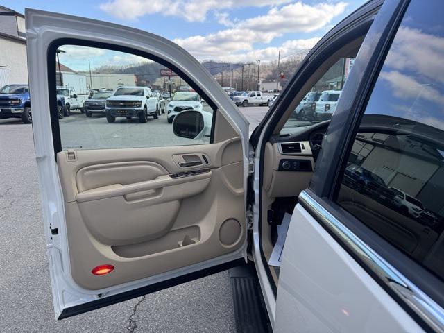 used 2013 Cadillac Escalade car, priced at $15,998