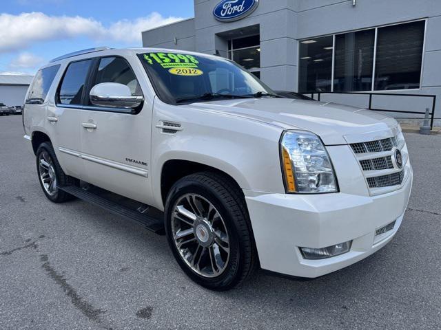 used 2013 Cadillac Escalade car, priced at $15,998