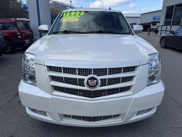used 2013 Cadillac Escalade car, priced at $15,998