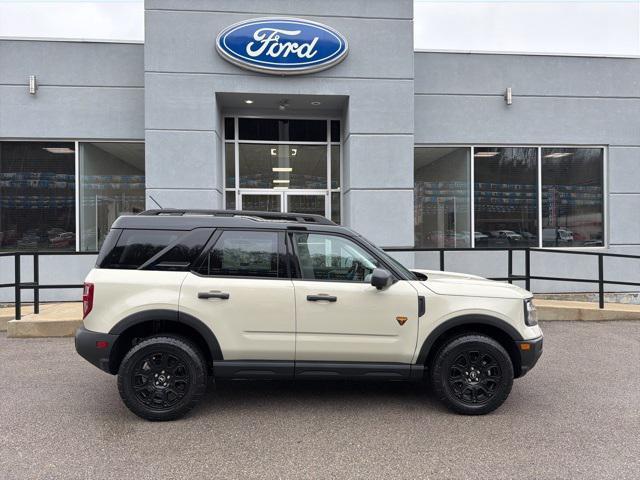 new 2025 Ford Bronco Sport car, priced at $42,690