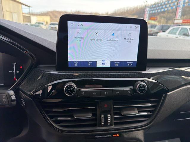 used 2025 Ford Escape car, priced at $25,998