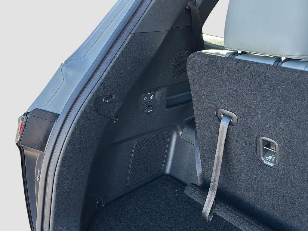 used 2024 Kia Telluride car, priced at $41,900