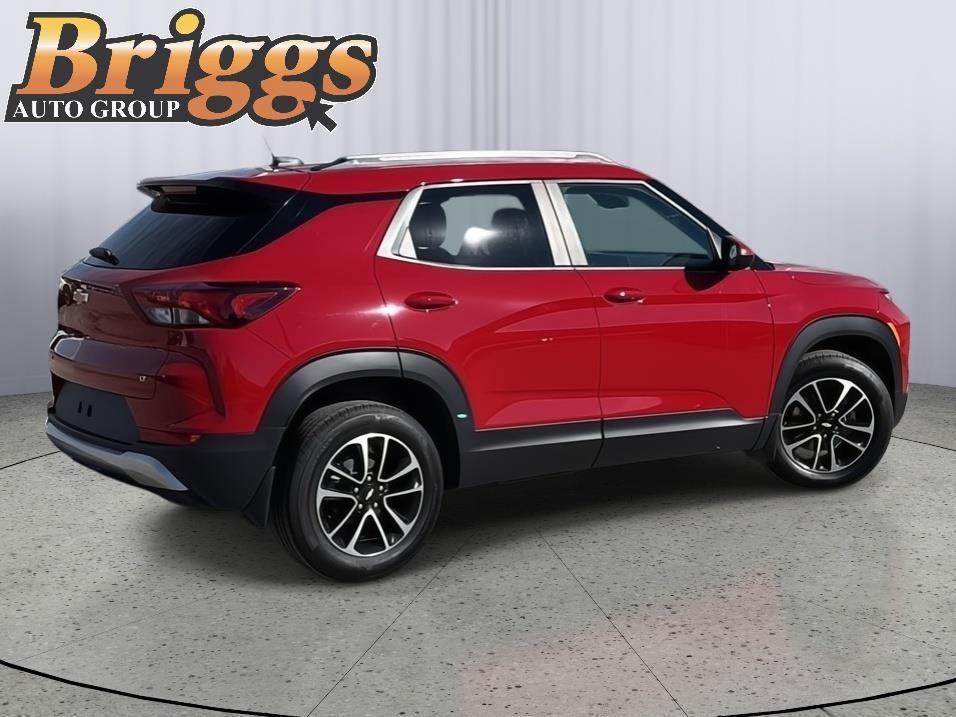 new 2026 Chevrolet TrailBlazer car, priced at $27,100