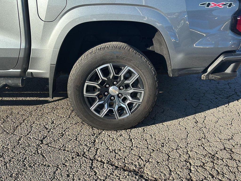 used 2024 Chevrolet Colorado car, priced at $32,900