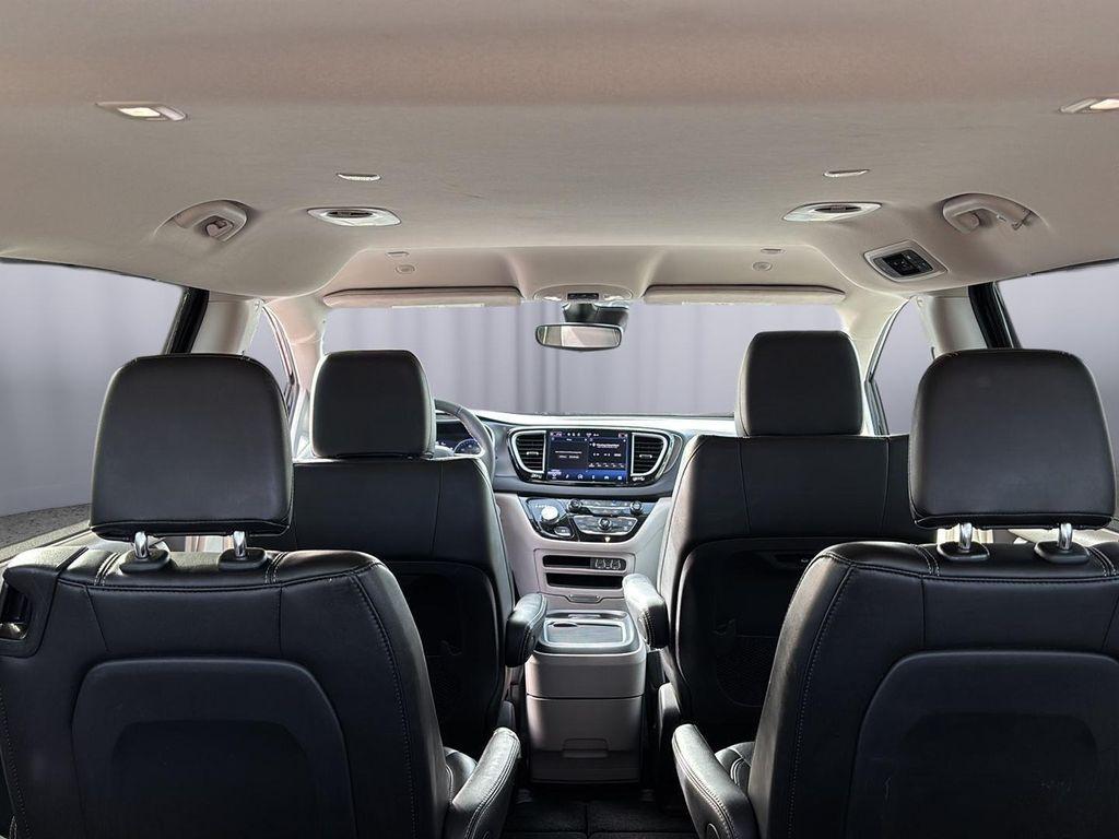 used 2024 Chrysler Pacifica car, priced at $29,500
