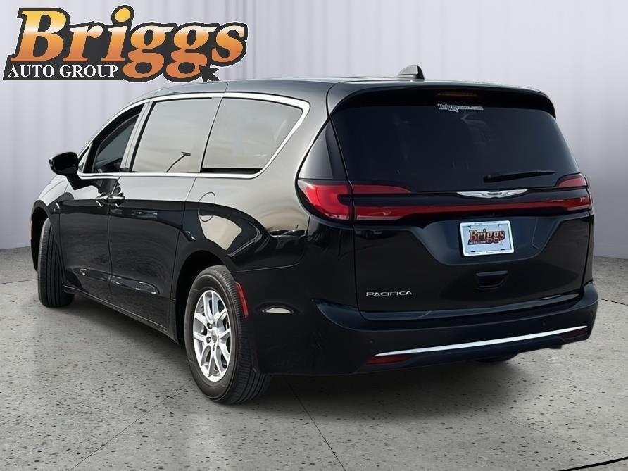used 2024 Chrysler Pacifica car, priced at $29,500