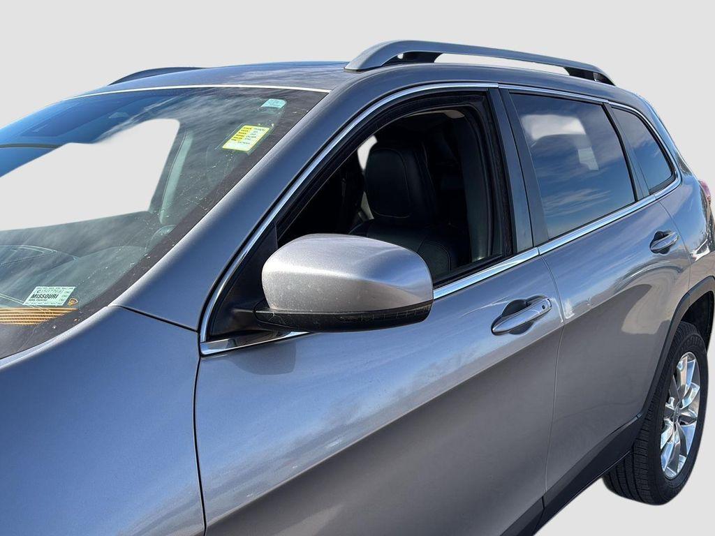 used 2014 Jeep Cherokee car, priced at $9,995