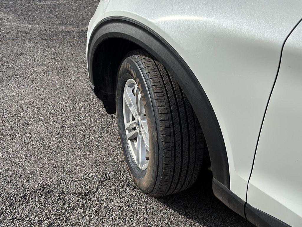 used 2022 Ford Explorer car, priced at $29,900