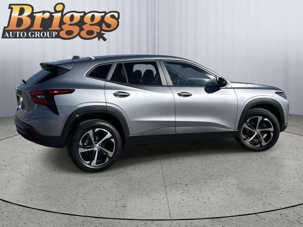 new 2026 Chevrolet Trax car, priced at $25,285