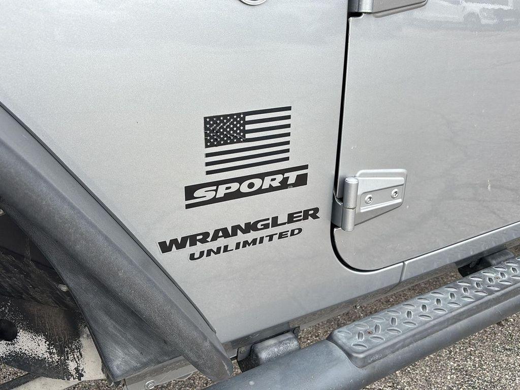 used 2015 Jeep Wrangler Unlimited car, priced at $18,500