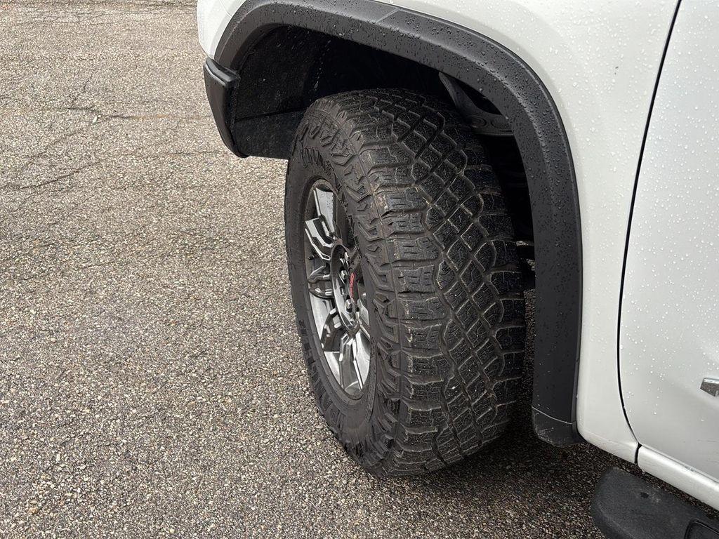 used 2024 GMC Sierra 1500 car, priced at $64,900