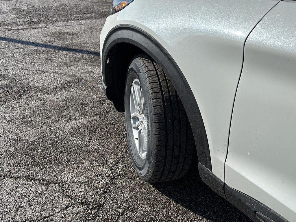 new 2026 Ford Explorer car, priced at $35,139