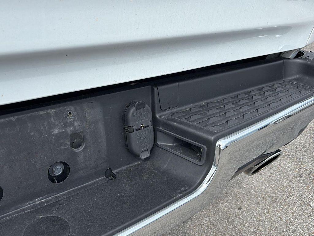 used 2022 Ram 1500 car, priced at $39,899