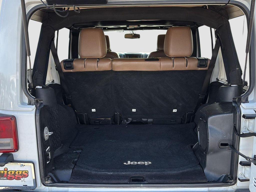 used 2014 Jeep Wrangler Unlimited car, priced at $20,900