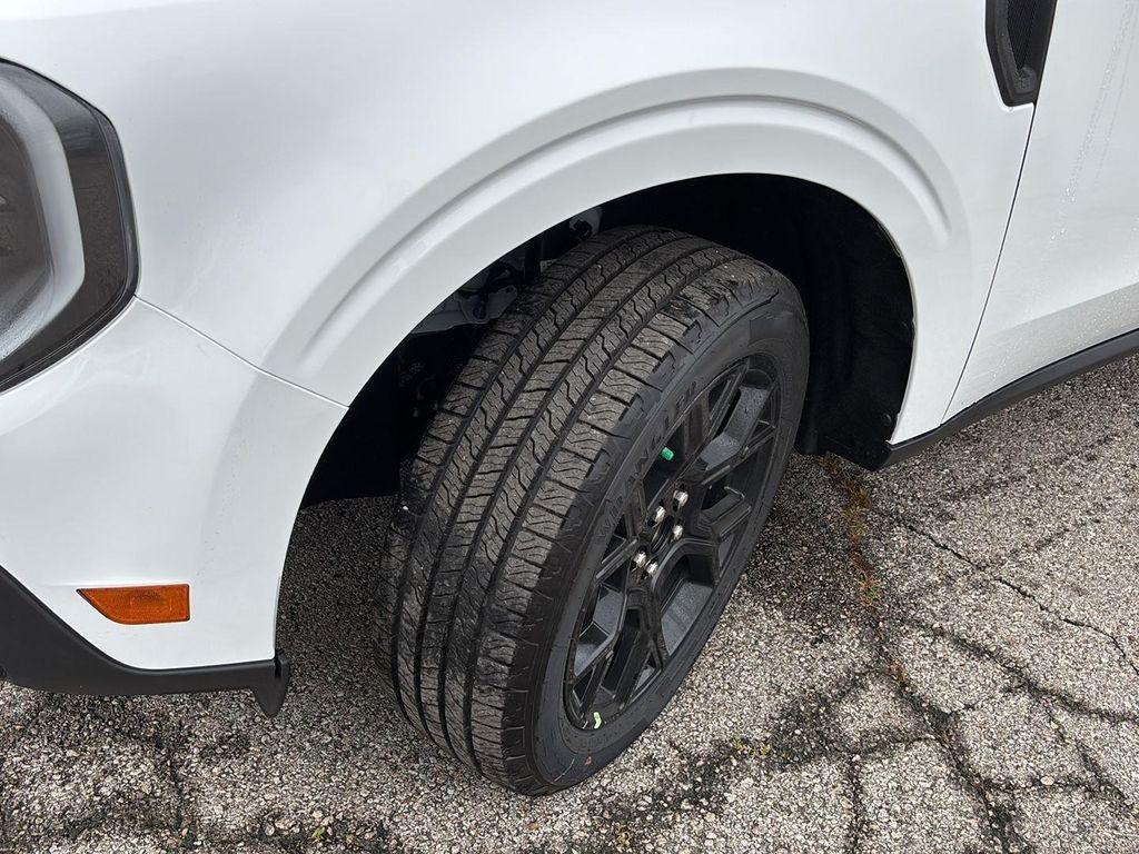 new 2025 Ford Maverick car, priced at $35,265