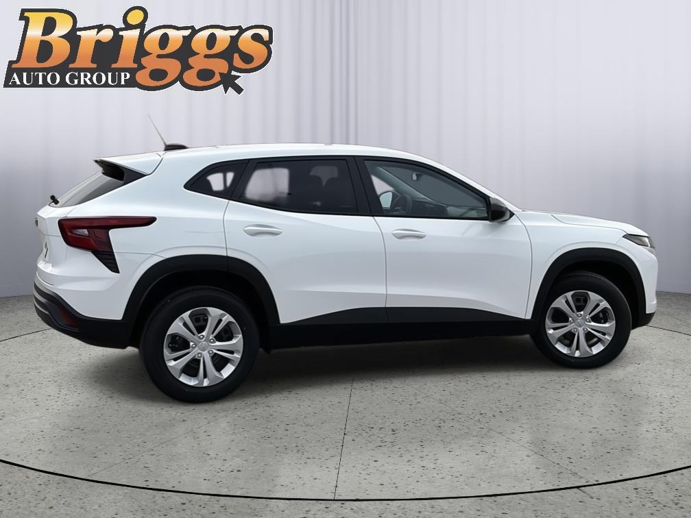 new 2026 Chevrolet Trax car, priced at $23,495