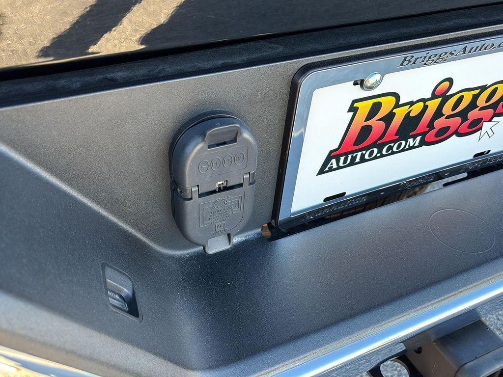 used 2021 GMC Sierra 1500 car, priced at $29,900