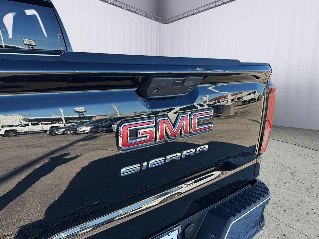 used 2021 GMC Sierra 1500 car, priced at $29,900