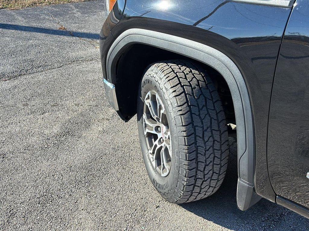 used 2021 GMC Sierra 1500 car, priced at $29,900