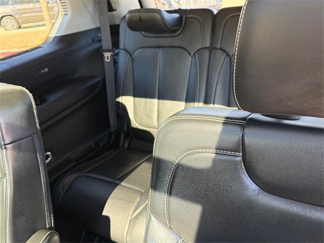 used 2022 Jeep Grand Cherokee L car, priced at $23,955