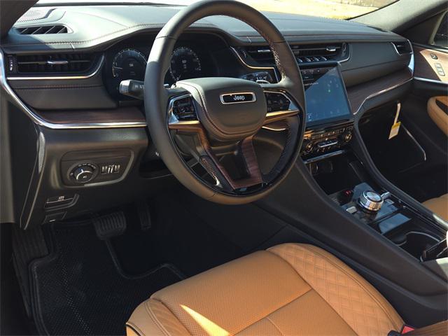 new 2025 Jeep Grand Cherokee L car, priced at $55,674