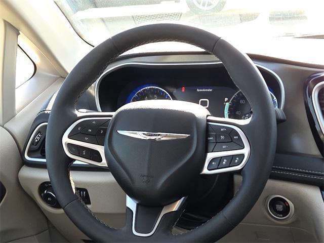 used 2023 Chrysler Pacifica car, priced at $21,631