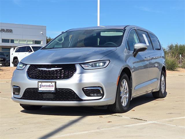 used 2023 Chrysler Pacifica car, priced at $21,631