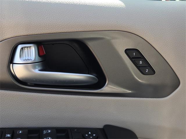 used 2023 Chrysler Pacifica car, priced at $21,631