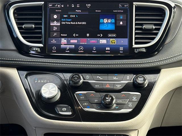 used 2023 Chrysler Pacifica car, priced at $21,747