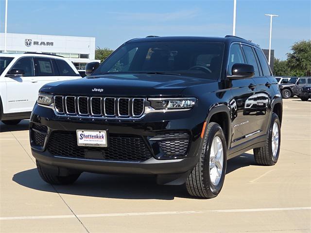 new 2025 Jeep Grand Cherokee car, priced at $31,206