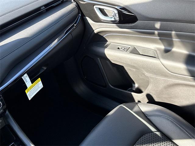 new 2026 Jeep Compass car, priced at $26,778