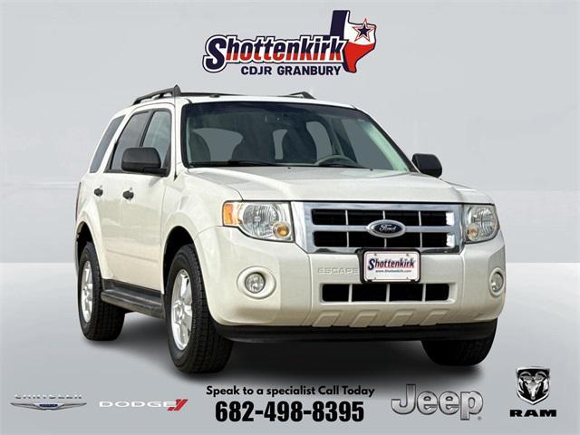 used 2009 Ford Escape car, priced at $6,125