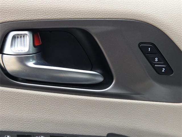 used 2022 Chrysler Pacifica car, priced at $22,372