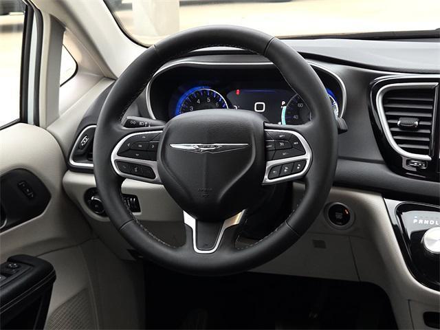 used 2022 Chrysler Pacifica car, priced at $22,372